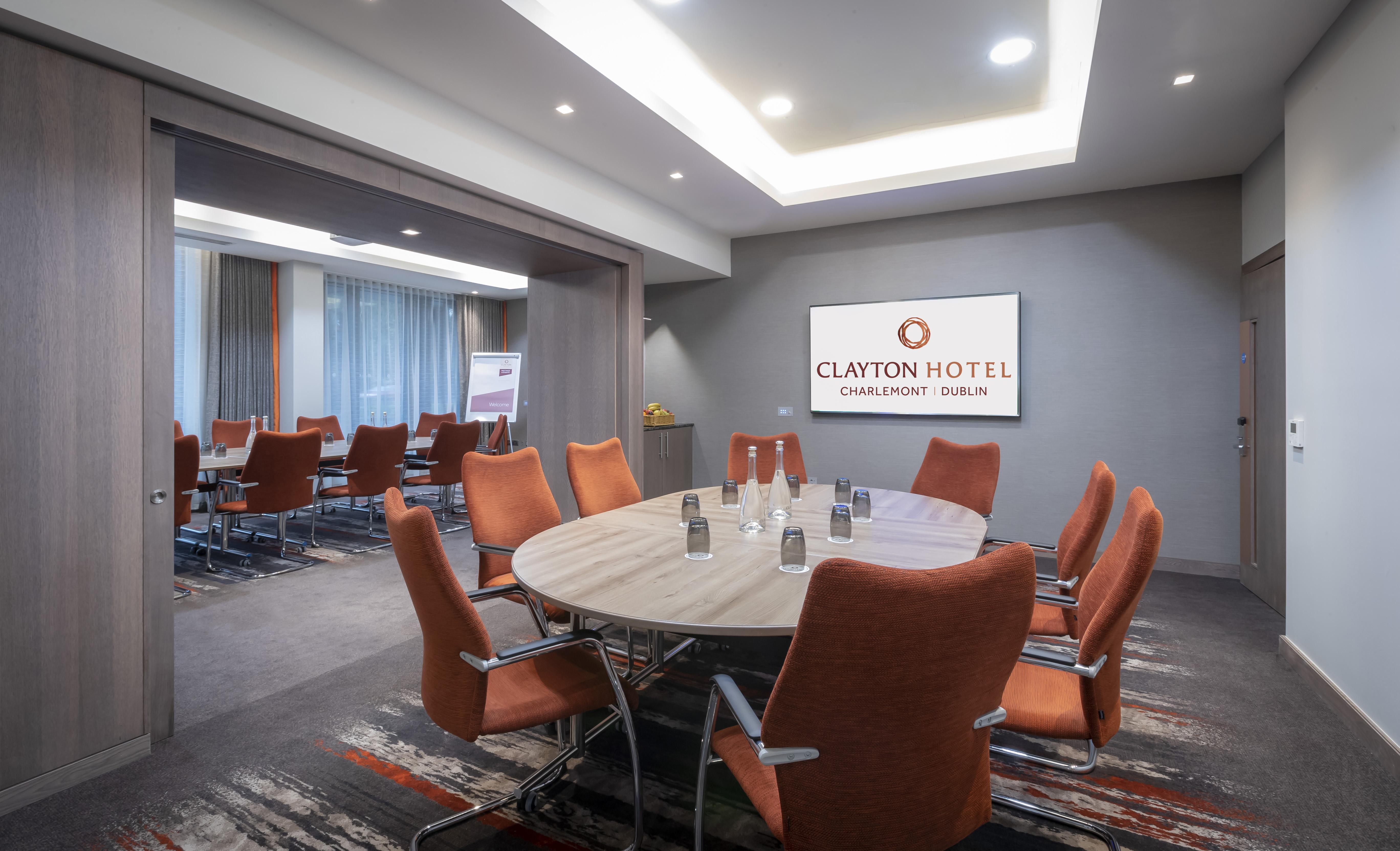 Clayton Hotel Charlemont Dublin City — Photos 1